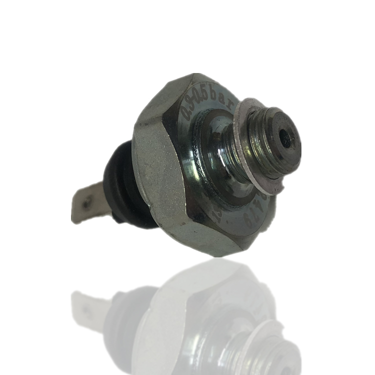 Deutz FL912 Engine Parts OIL PRESSURE SWITCH 01173414
